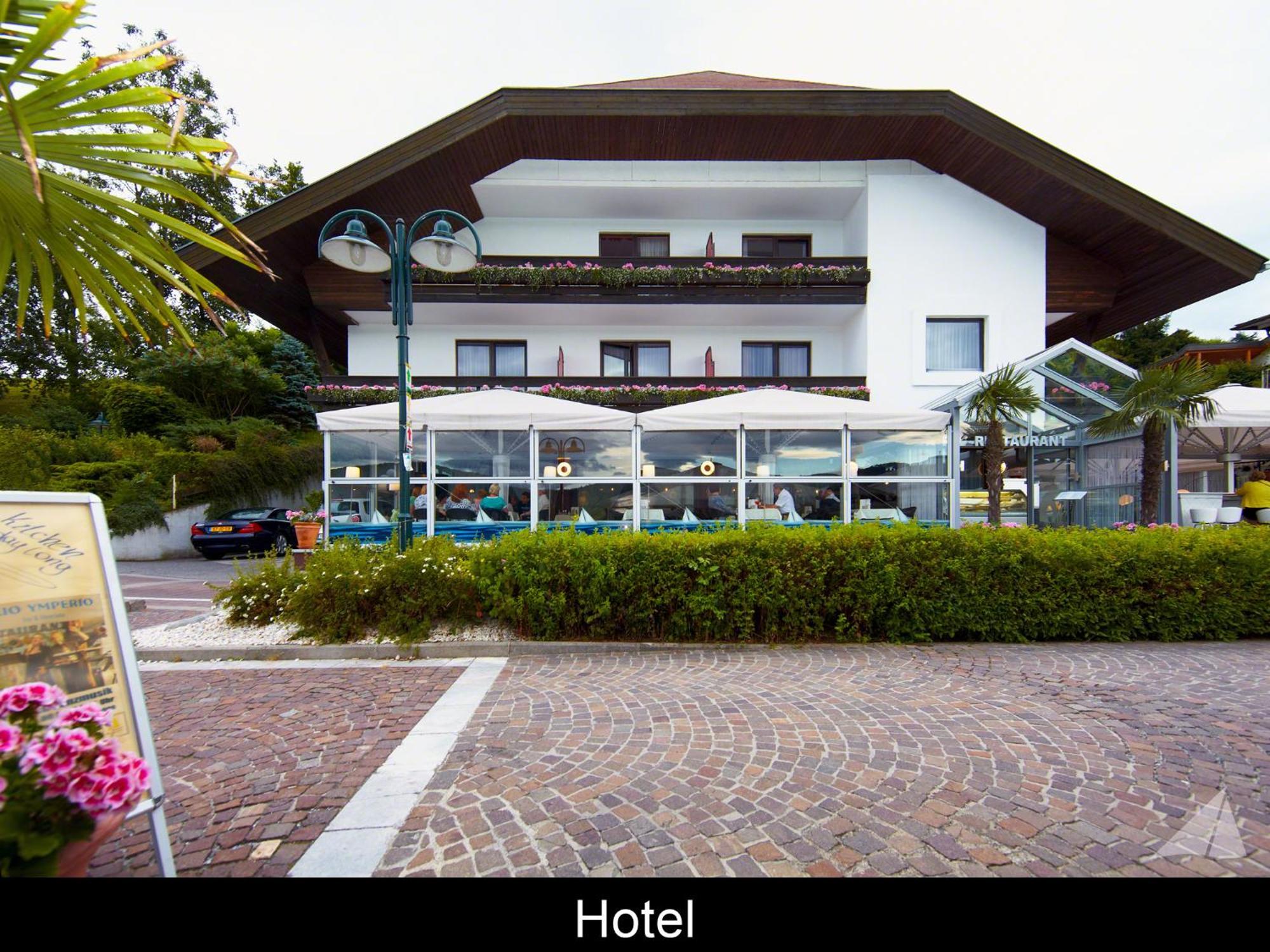 Hotel-Restaurant "Veldener Traumschiff" Direkt Am See In 2Min Im Zentrum เวลเดน อัม เวิร์ทเทอร์ซี ภายนอก รูปภาพ