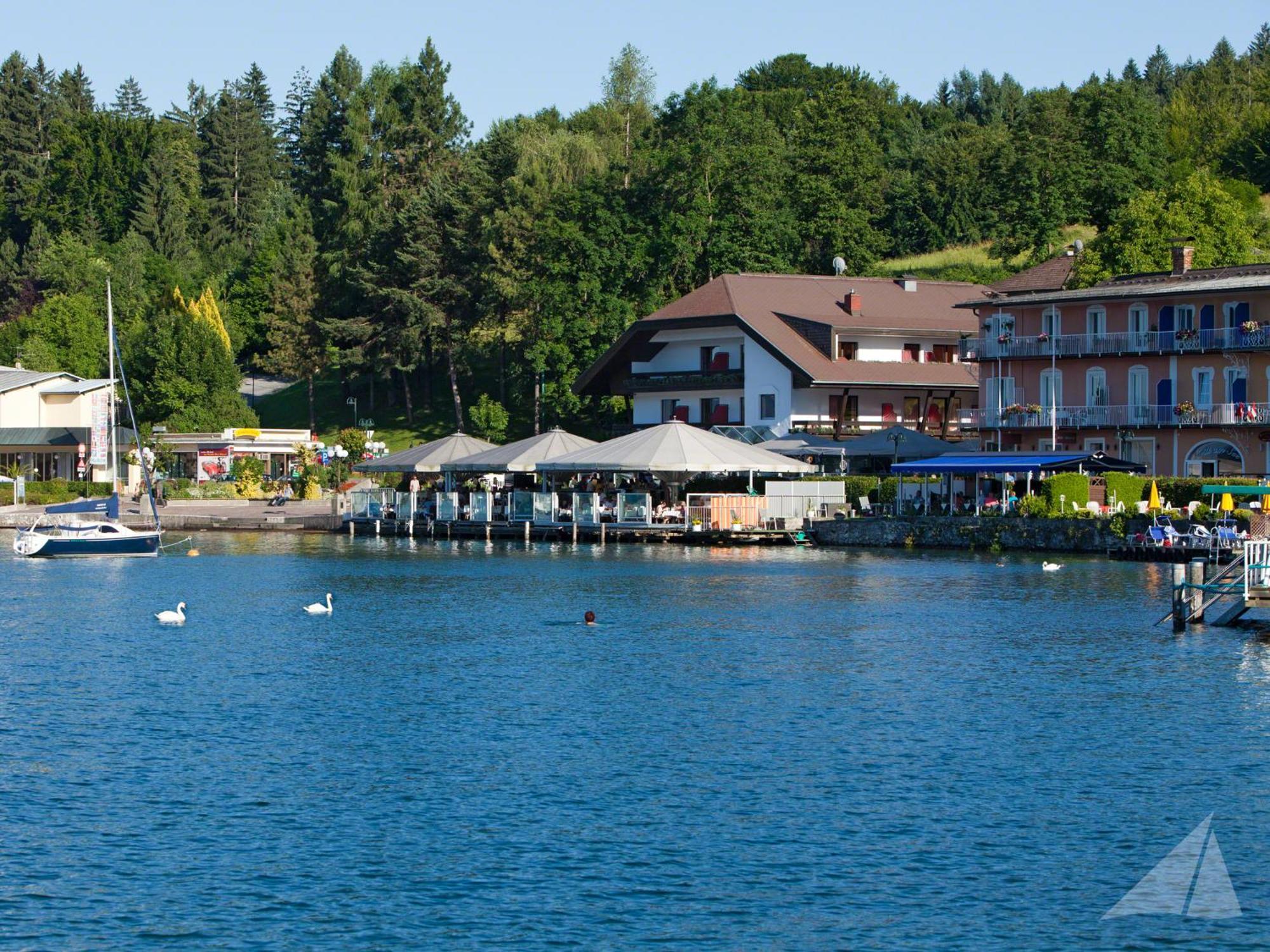 Hotel-Restaurant "Veldener Traumschiff" Direkt Am See In 2Min Im Zentrum เวลเดน อัม เวิร์ทเทอร์ซี ภายนอก รูปภาพ