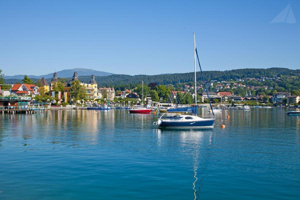 Hotel-Restaurant "Veldener Traumschiff" Direkt Am See In 2Min Im Zentrum เวลเดน อัม เวิร์ทเทอร์ซี ภายนอก รูปภาพ