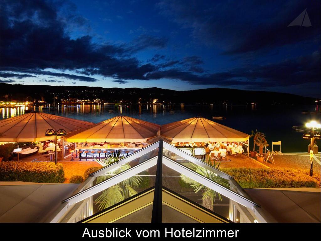 Hotel-Restaurant "Veldener Traumschiff" Direkt Am See In 2Min Im Zentrum เวลเดน อัม เวิร์ทเทอร์ซี ภายนอก รูปภาพ