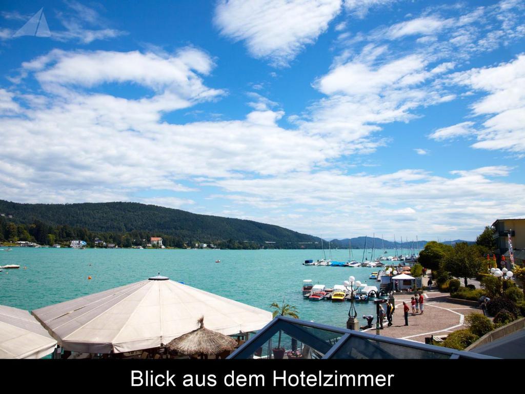 Hotel-Restaurant "Veldener Traumschiff" Direkt Am See In 2Min Im Zentrum เวลเดน อัม เวิร์ทเทอร์ซี ภายนอก รูปภาพ